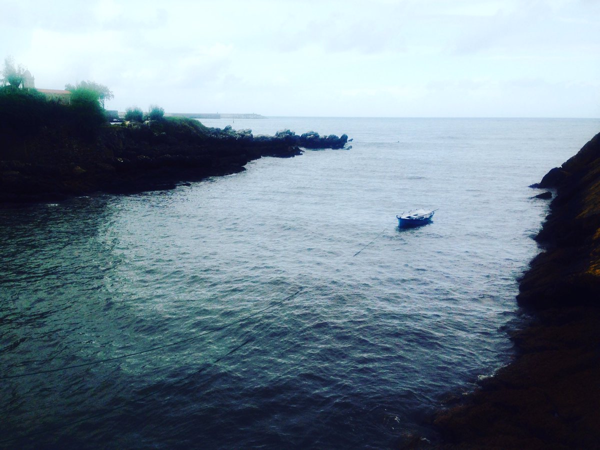MarcoeLeonDeOro's tweet photo. #RinconesdeEnsueño #Samarincha #reflectTime #proyects #luanco #Asturias https://t.co/Jd0ZmmZSj8
