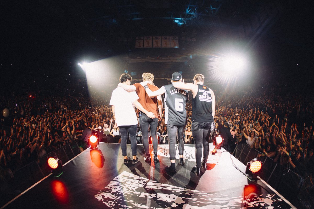 5SOS's tweet image. SLFL // SAN ANTONIO