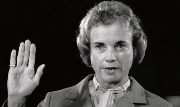 SaltedScarletry's tweet photo. Today in #Herstory : 1981 #SandraDayOConnor is unanimously voted in as the 1st female justice on the @USSupremeCourt https://t.co/tuW4s8xGyN