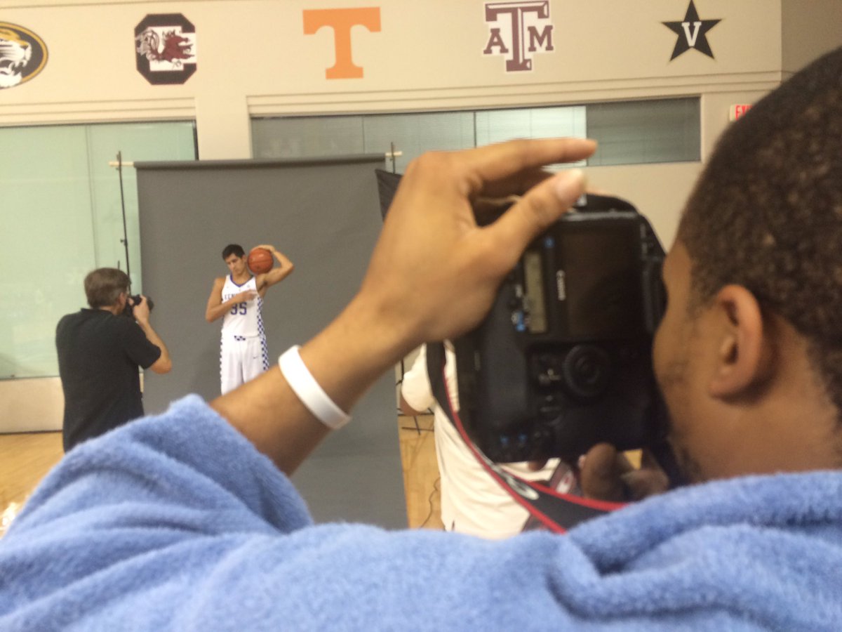 KentuckyMBB's tweet photo. Through the lens of @ZayBriscoe. https://t.co/YW8b23mQUi