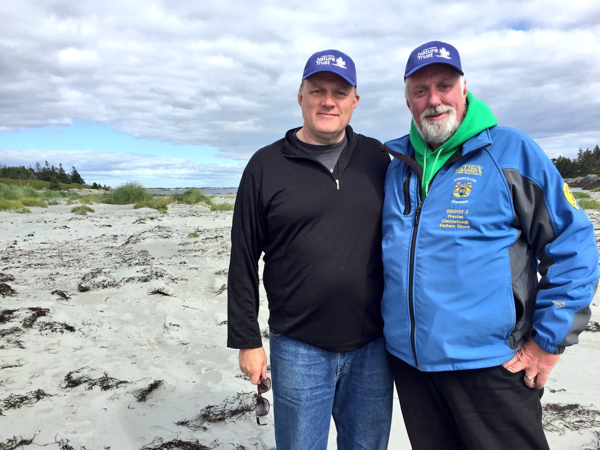 MikeSavageHFX's tweet photo. What an afternoon with @NSNatureTrust &amp; @David_Hendsbee touring some of the #100WildIslands #friendsofthewild https://t.co/Wt9ihuvlGu