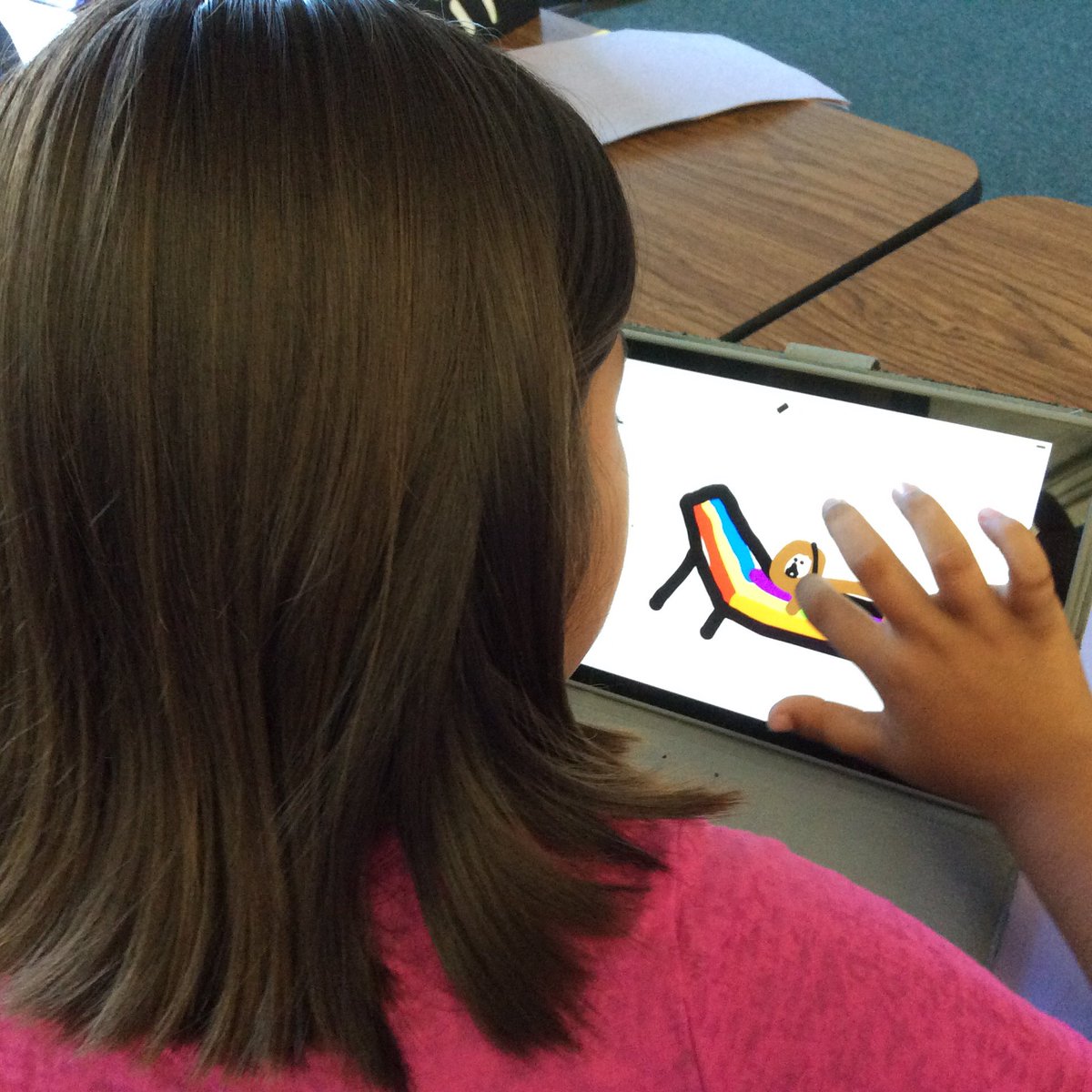 stolo_ot's tweet photo. Doodling our descriptive sentences about our virtual field trip to the beach. https://t.co/sj0NgM35p4