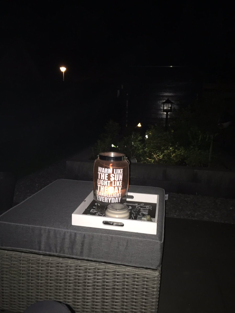 Heerlijk nog 27 gr🌸 #warm #zomerinnederland #homesweethome