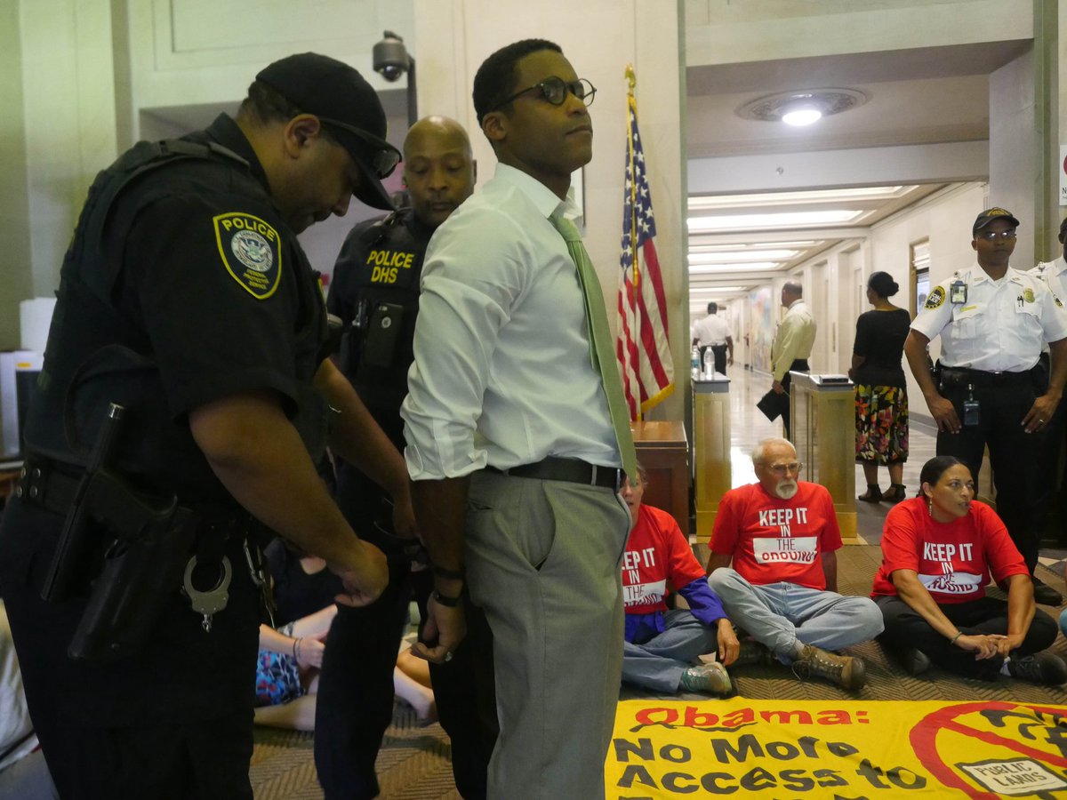 Valerie Love tweet media