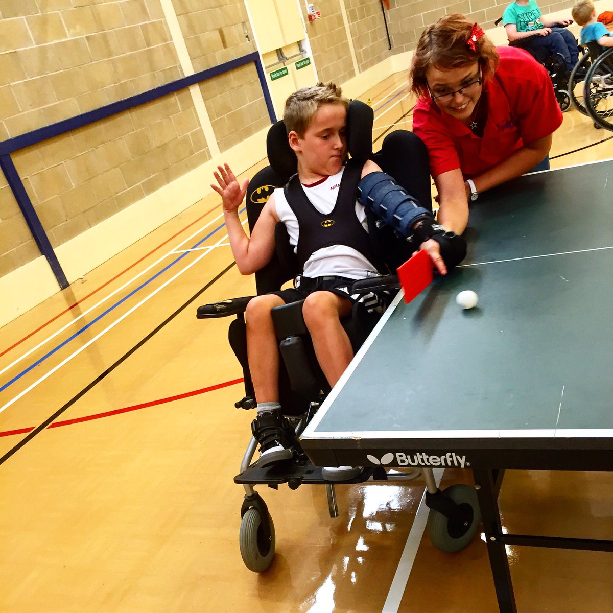 bucksamandy's tweet photo. #wheelchaircricket #tabletopcricket #batting @CollyersHorsham @HorshamSportDev @HorshamDC @VisitHorsham #inclusion https://t.co/LNZ2Vb8qoE