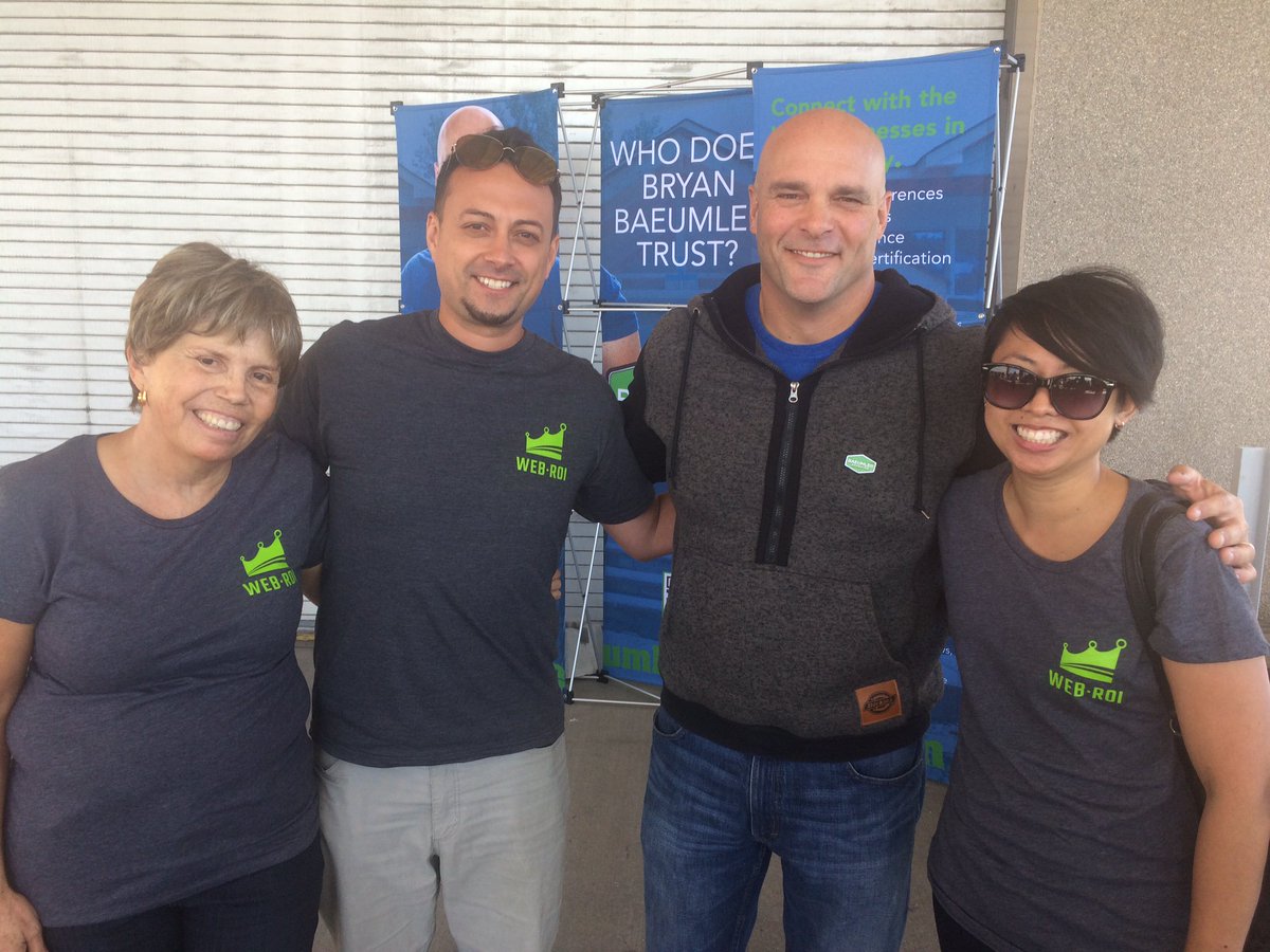 WEBROIca's tweet photo. @Bryan_Baeumler visited the #WEBROI team &amp; snapped a pic with (from left to right), Stephanie, Hernan &amp; Marissa. https://t.co/W1eix70TRS