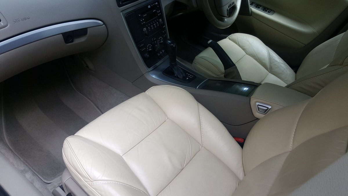 Lovley turn around on today's #volvo #mobile #valeting #detailing #bournemouth #poole #christchurch #newmilton #pvd