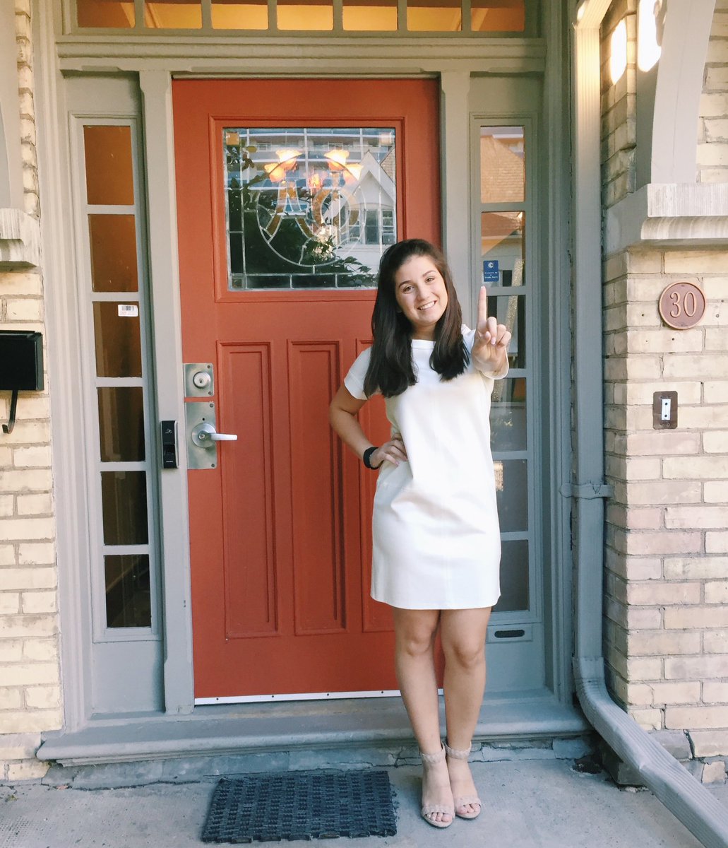 alphaphiUofT's tweet photo. Our lovely President Antonina here to remind us that Formal Recruitment is only a day away! https://t.co/RcCJAkyGh2