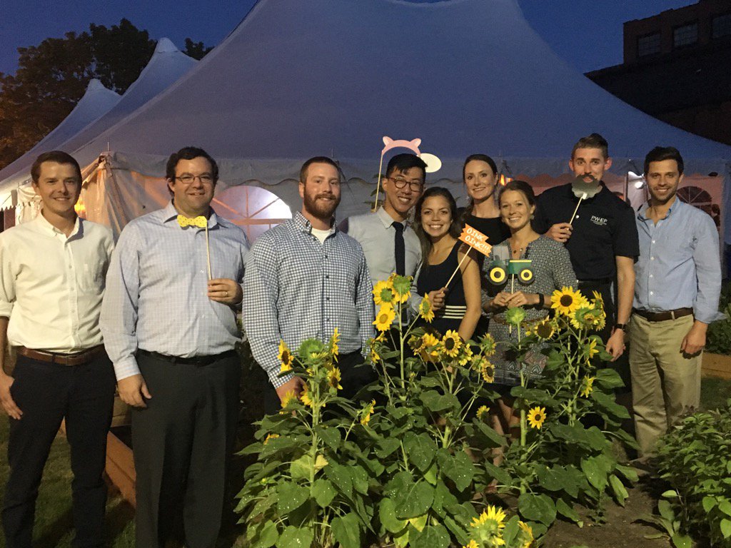 ErinLyman's tweet photo. @prattandwhitney volunteers recognized by @Billings_Forge for "commitment, impact, passion."  #FarmtoTable2016 https://t.co/knSMZGgcSN