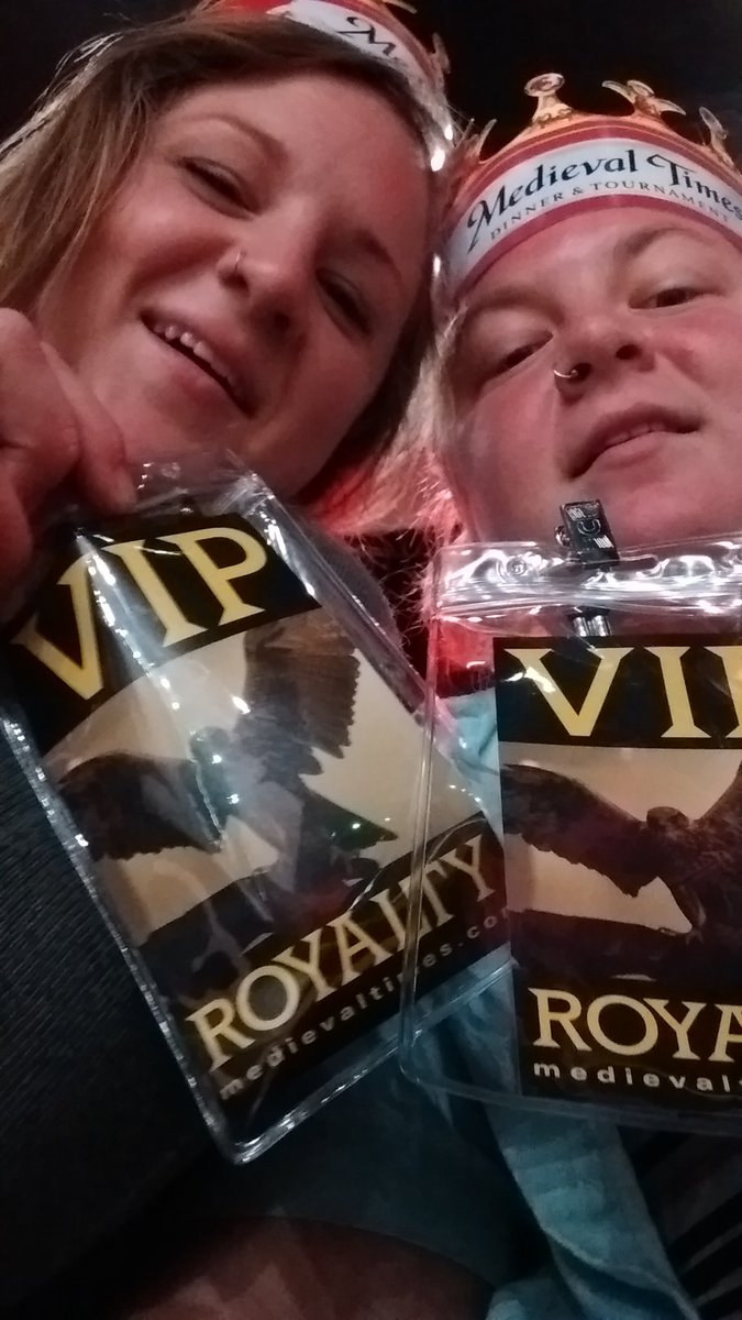 notpaulklee's tweet image. #keystotheVIP #happyaf2016