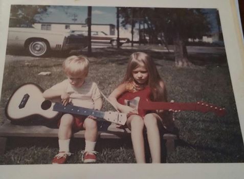 LisaCWear's tweet photo. #TBT My younger brother and I were rockers from a young age.
#RockAndRoll #RockerAtHeart #MusicIsInMyBlood https://t.co/TgqLfHiIc6