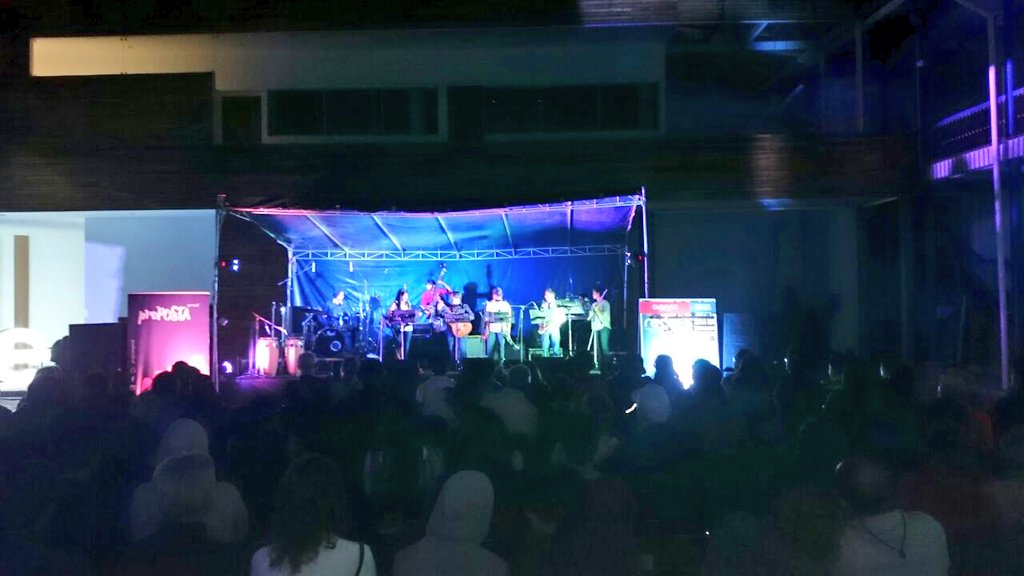 estoestodo_'s tweet photo. Inauguración del @MUCfest "EAM JazzBand" grupo de la Universidad de Cuenca inicia este festival. @MunicipioCuenca https://t.co/16r1B33FBc