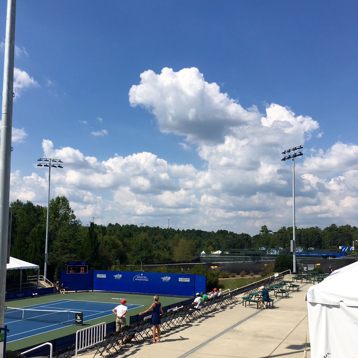 raleighncsports's tweet photo. Beautiful day at Cary Tennis Park for #ATChamp2016! Great venue for events of all sizes - 30 courts & growing! https://t.co/JPdZTIwb7Z