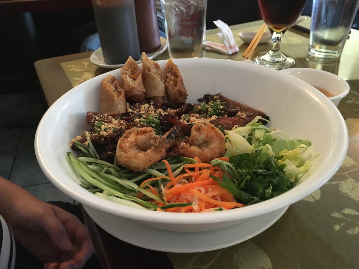 csibar's tweet photo. 'nam. #csibUS https://t.co/DJvt5oAMSv