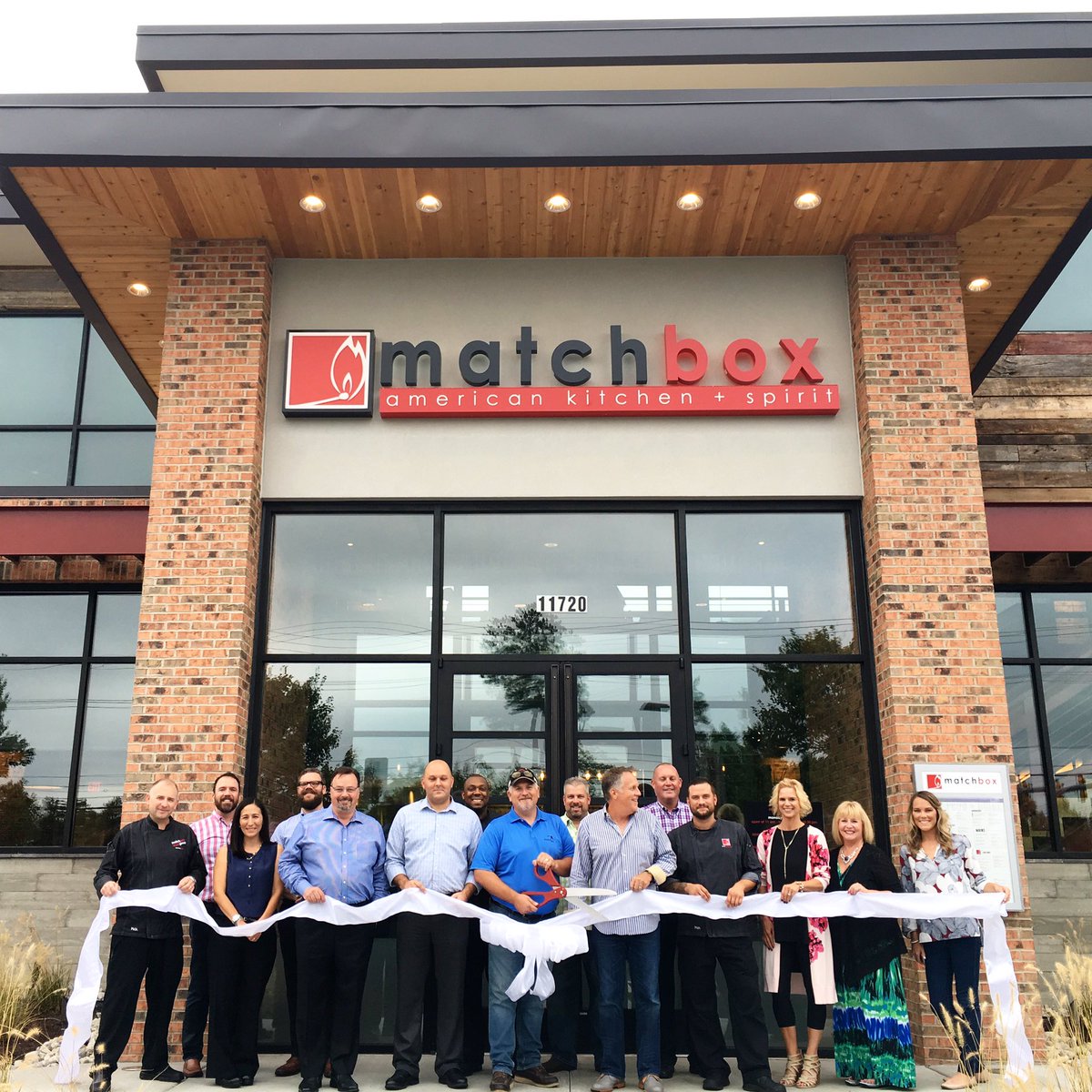 matchbox369's tweet photo. it's 5 o'clock + you know what that means - the doors are officially open at matchbox short pump! come celebrate! https://t.co/wIRXzDl7ca