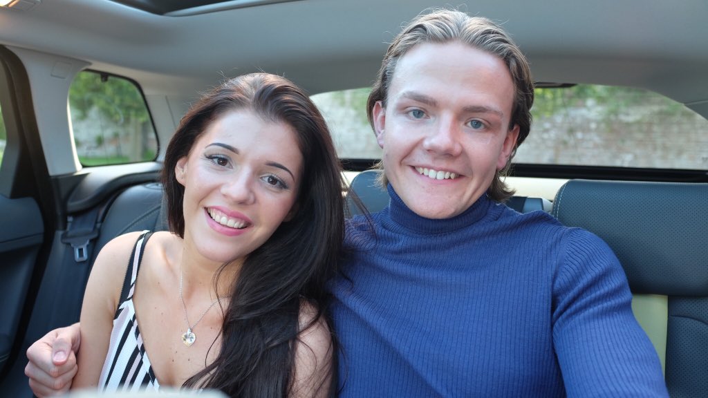 Mikeparkertv's tweet photo. @itv2 the happy couple, he got his girl in the end #DatingInTheDark #matchmaker #makinglovehappen https://t.co/F3yzHqoeEz