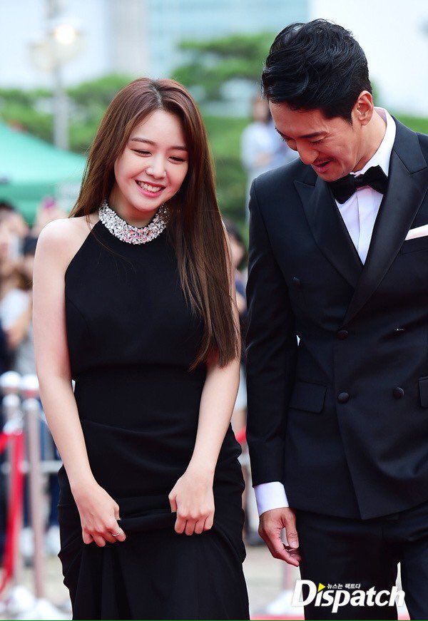 minahpics's tweet photo. 160908 Seoul International Drama Awards https://t.co/bGVUAUrrhx
