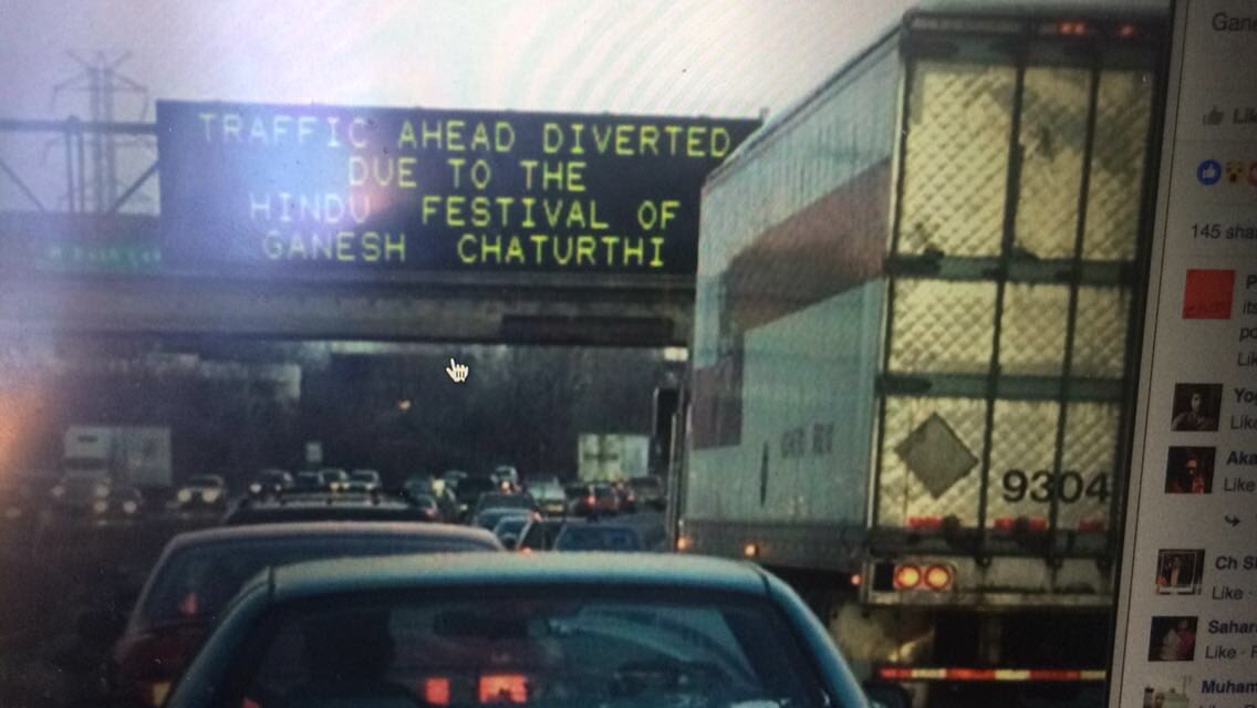 Abbhinav01's tweet photo. #NewYork #trafficdiversion #GaneshChaturthi #visarjan #bharatmata #friendsupdate https://t.co/5Za6IXGquT