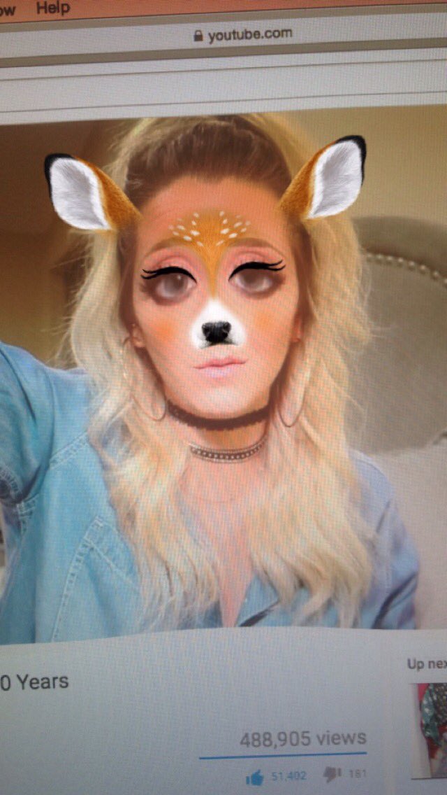 fuzzymentality's tweet photo. Happy birthday @Jenna_Marbles !!!! https://t.co/fhADTHkldO