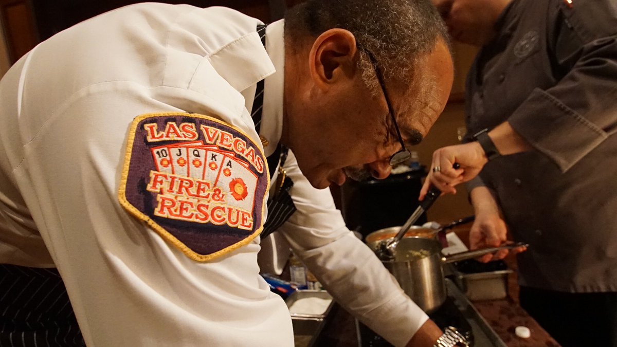 MGMResortsIntl's tweet photo. .@ClarkCountyFD is showing us the basic of emergency preparedness. #EmergencyKitCookoff https://t.co/SXCUAXpUs5