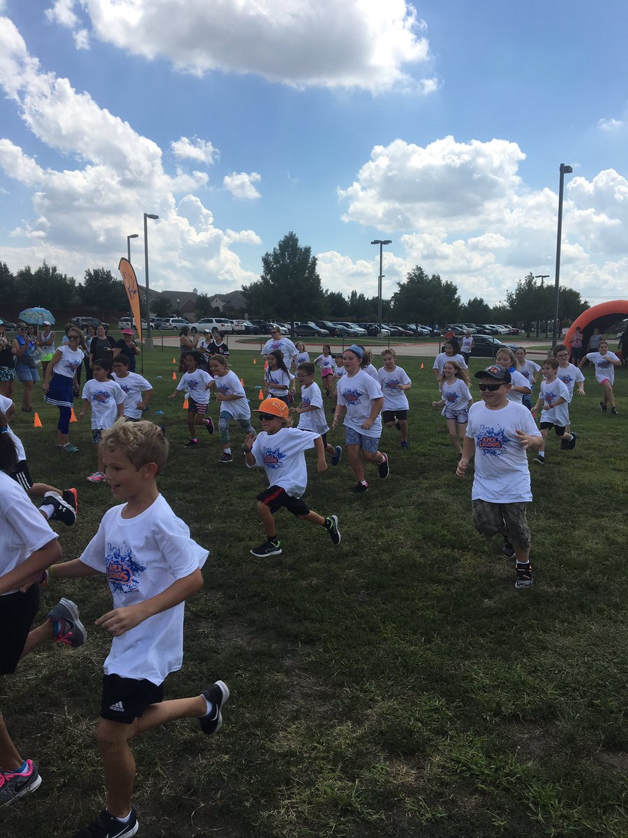 Lone Star Ss at the Apex Fun Run