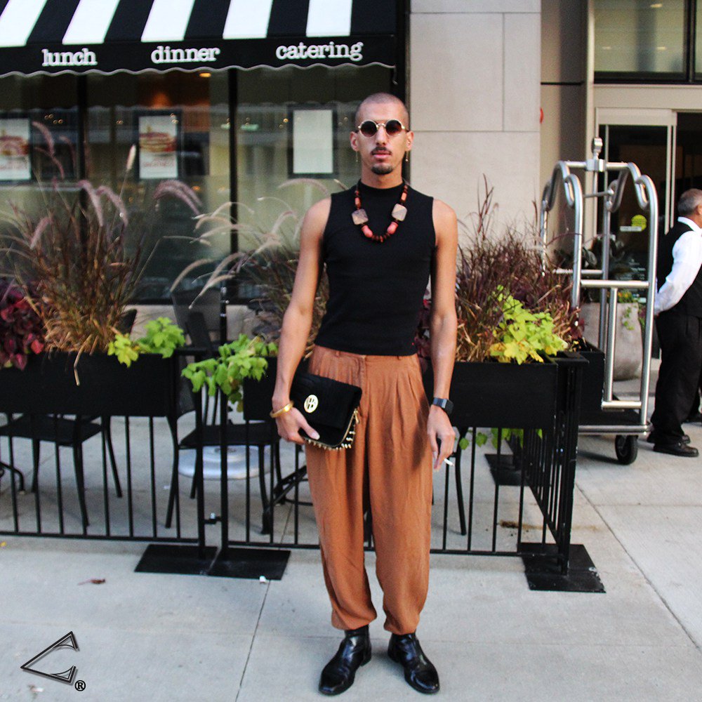 OverbiteFilms's tweet image. overbitefilms.com/2016/09/15/228