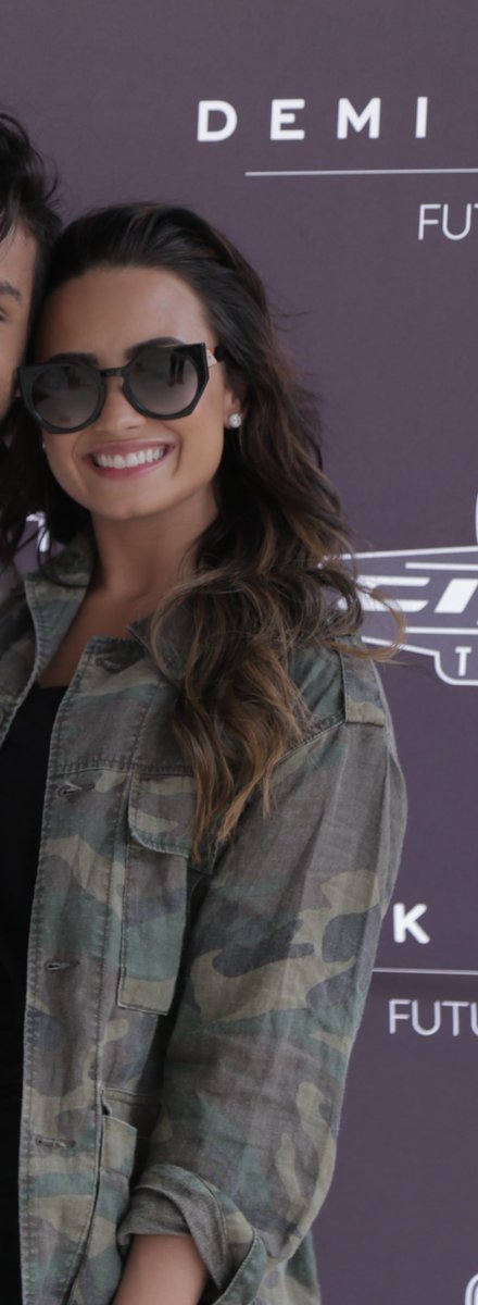 DLovatoItaPromo's tweet photo. Demi ai M&amp;G prima del #FutureNowAlbuquerque - 14 Settembre https://t.co/tWBpwtI1Ho