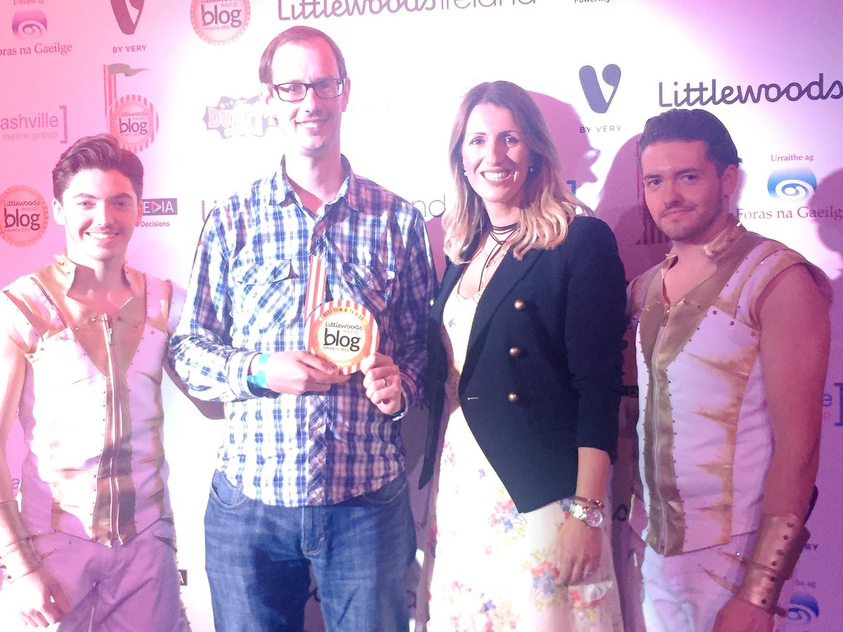 BlogAwardsIE's tweet photo. @scannain_com takes home the award for Best Personal Film &amp; TV Blog #LWIBloggies2016 https://t.co/ySMBxcj80U