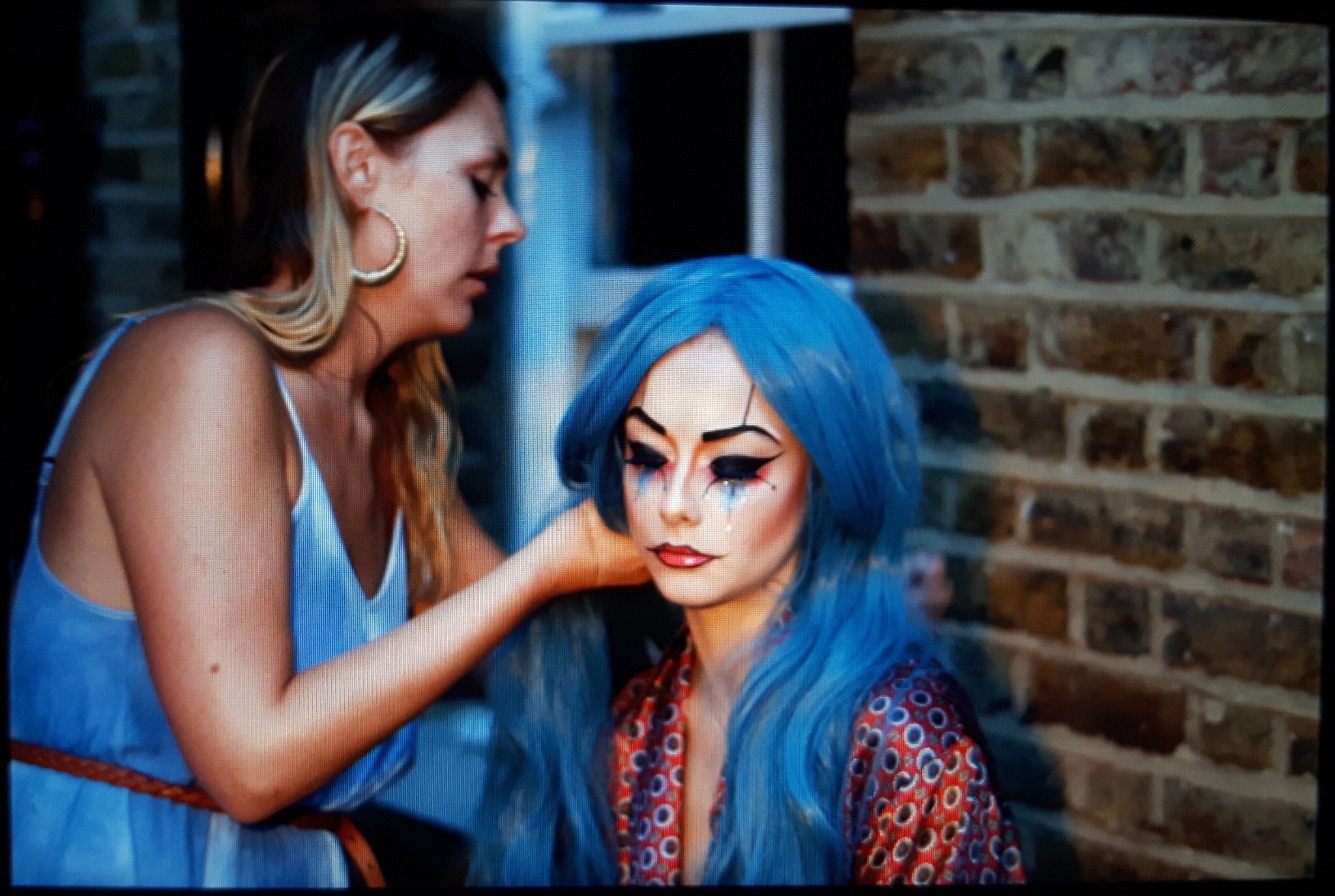 ALESSA SAVAGE 💋 on Twitter: "#bts from 2day X #MUA @MaddieRobinsMak 💋