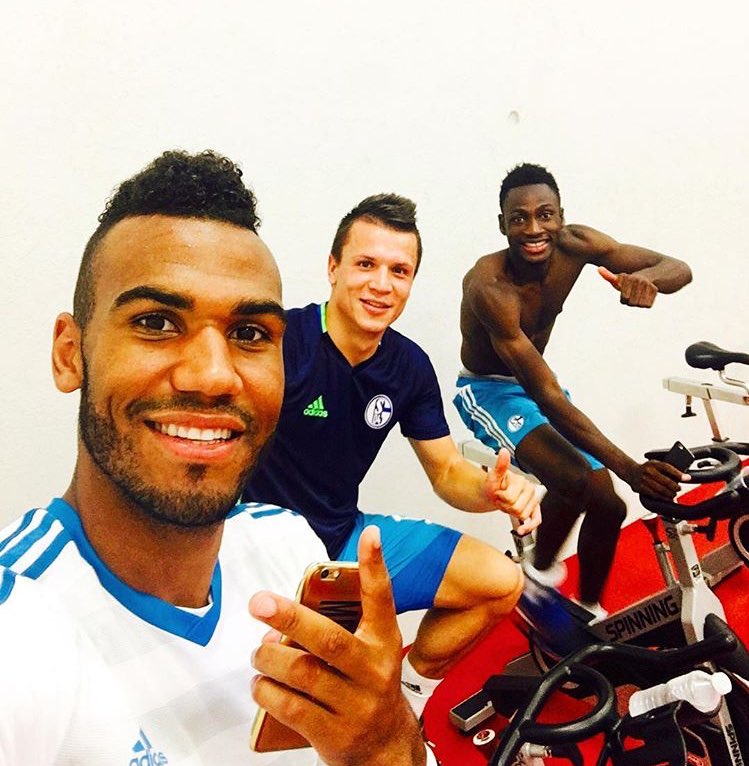 s04_jp's tweet photo. 試合後にクールダウンするチュポ、コノ、ババ選手🚴🏼
#OGCNS04  https://t.co/bfyRGi5i3a