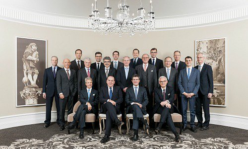 finews_ch's tweet photo. https://t.co/HEF2YjqUra Bankierpräsident Patrick Odier zieht Bilanz #SBVg #PatrickOdier #HerbertJ.Scheidt https://t.co/8rDYskN4kt