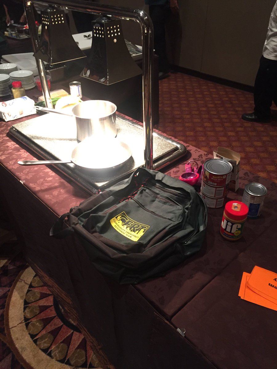 unicornraven7's tweet photo. #EmergencyKitCookOff at MGM Conference Center #RJnow https://t.co/zzadYc3RxL