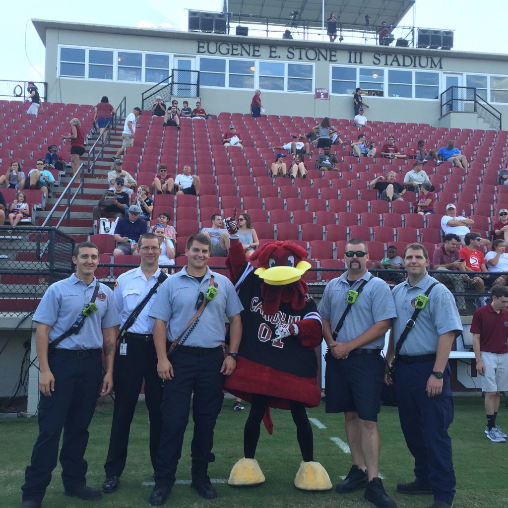 ColaFire's tweet photo. #TheCFD #Tower9 w/ #Cocky at @GamecockWSoccer for #firstresponders appreciation night #GoCocks https://t.co/ktaFK0A0l7