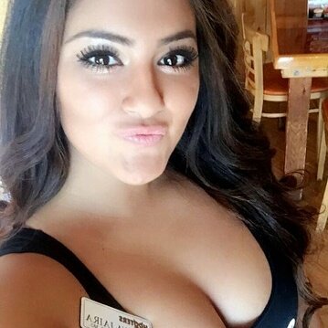 HootersCOMO's tweet photo. Thirsty Thursday? We have you covered, come see me tonight 🍻 https://t.co/YI8WaLFCsr