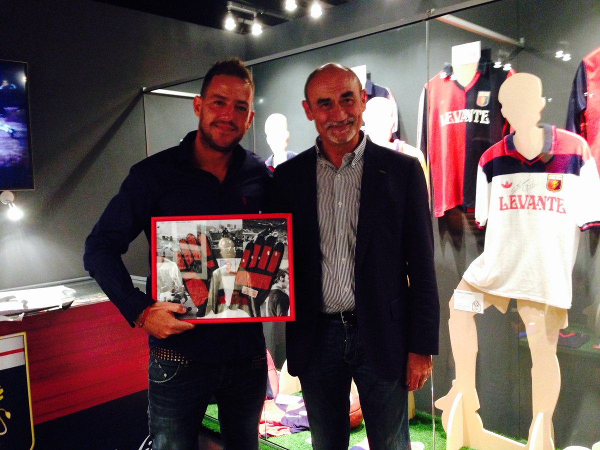 MaglieGenoa's tweet photo. Grazie Leonardo Grosso 🙌🏾😍 https://t.co/74D02M84K0