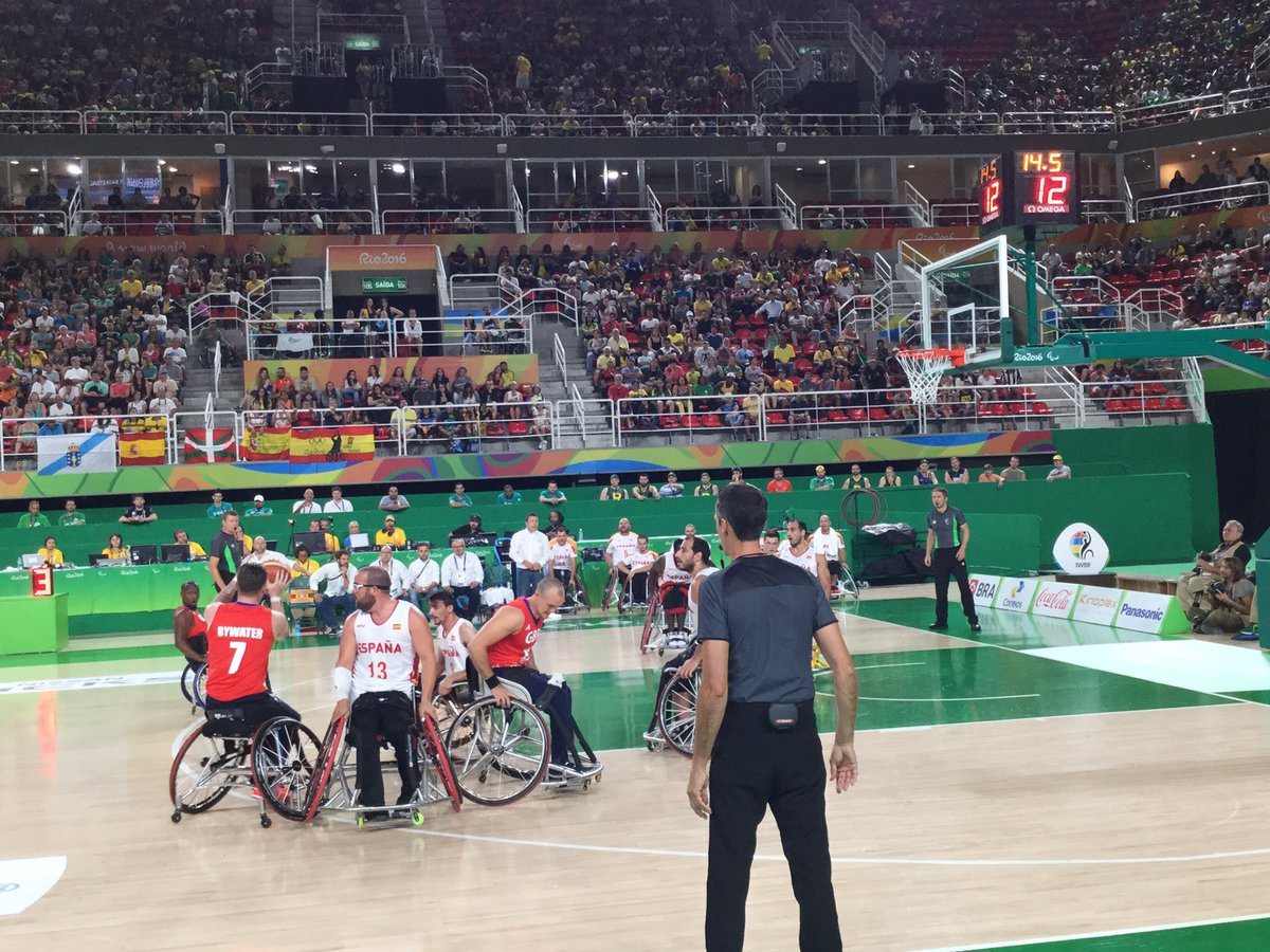 Baloncesto España tweet media