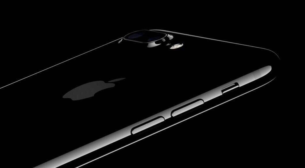 kh_k77's tweet image. سحب على ايفون 7 📱
شروط الدخول في السحب 
1-فولو 👈🏻@kh_k77 
2-ريتويت
3- والمشاركة بالتاق 
#هديتك_ايفون7_من_خالد