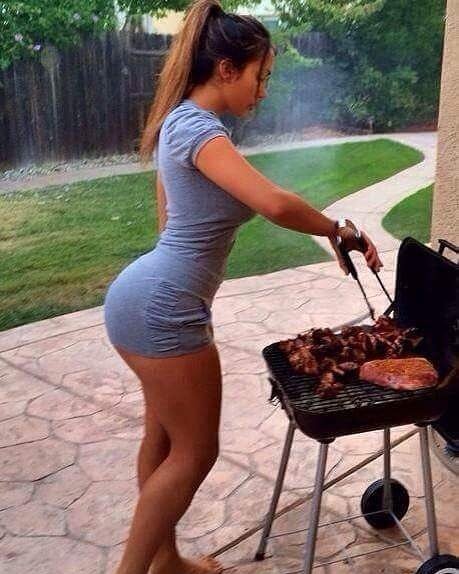 weownthenightky's tweet photo. I have to work real hard in life so that one day I'll have enough $ to buy a nice grill like this for my cookouts... https://t.co/d75vI6A4BJ