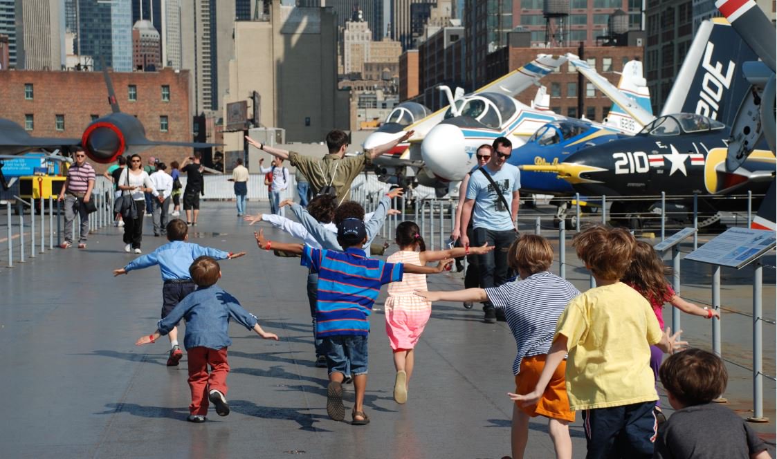 IntrepidMuseum's tweet photo. Examine High Flying Design at our next #IntrepidAdventures on 10/1-10/2: https://t.co/wrJyhe6ZoC https://t.co/7aqq7Vj362