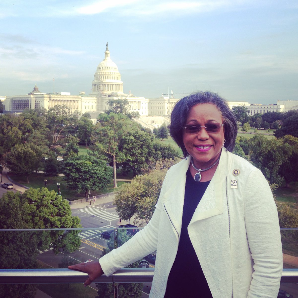 MrsLoisEvans's tweet photo. #nrbsummit2016 #thecapitalbuilding https://t.co/pQDseyt5Ta