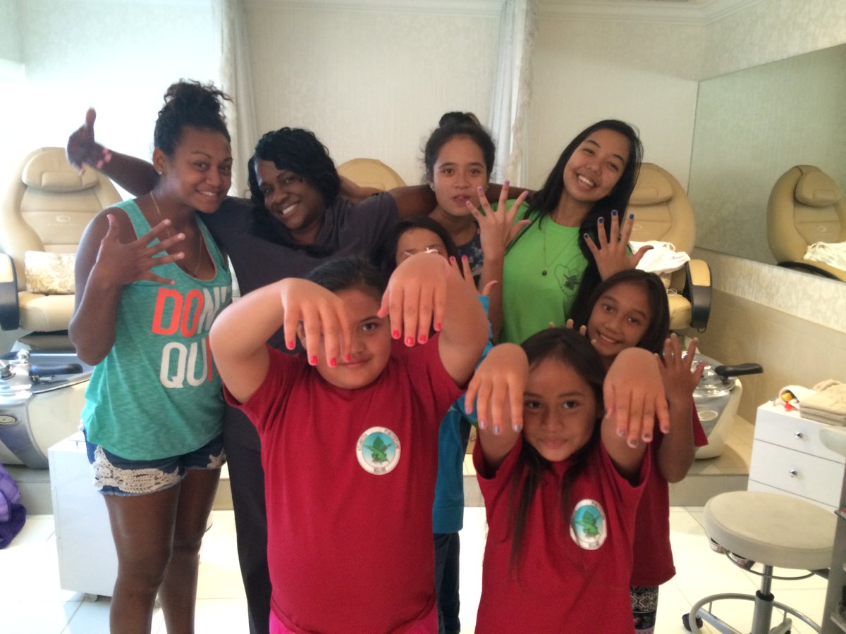 our special visitors from Arii Heiva Rau were treated to a day fit for a queen. special thanks to <a href="/ritzcarlton/">The Ritz-Carlton</a> #TBT