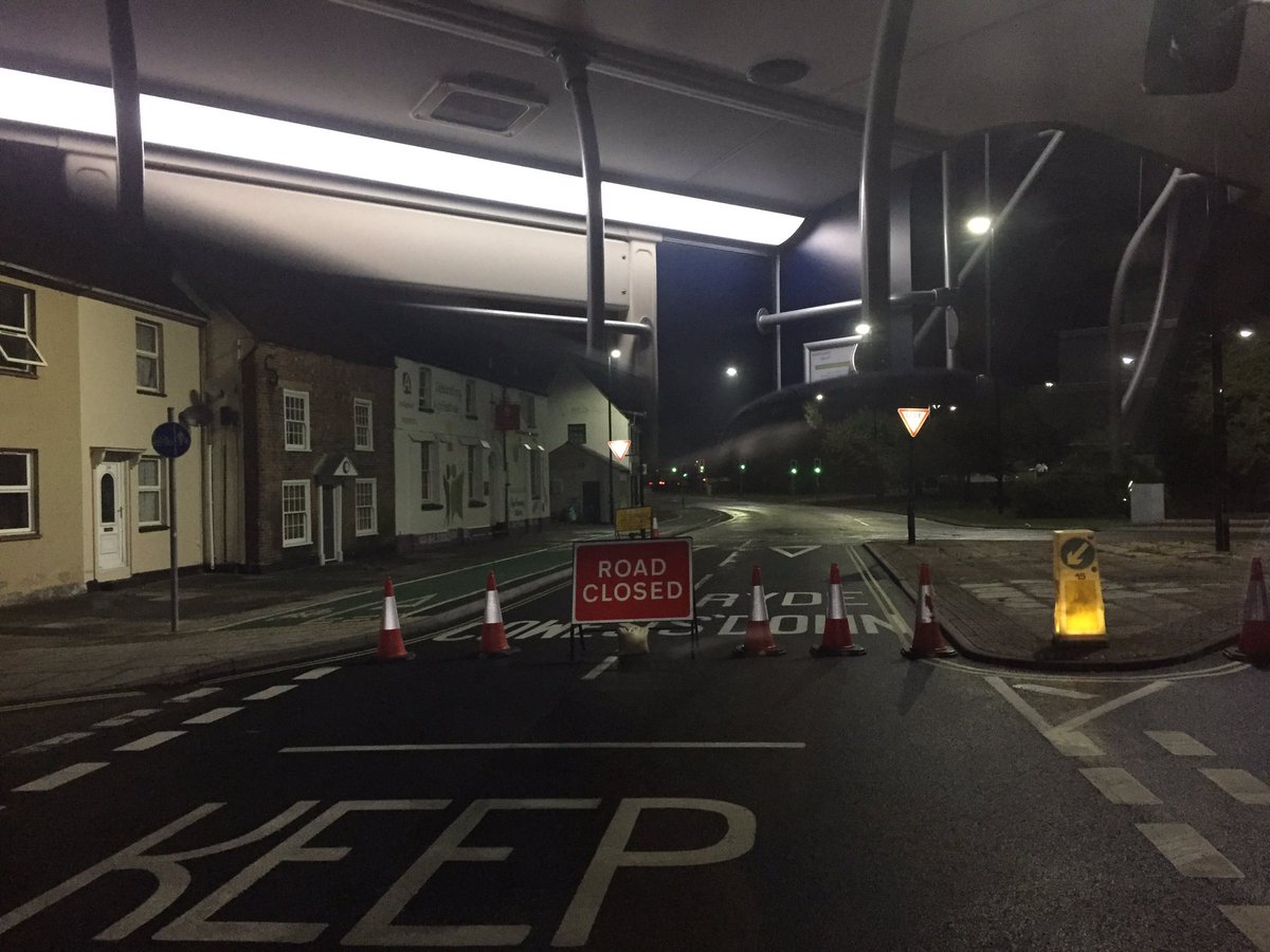 real_iow's tweet photo. What happens when you get to coppins bridge &amp; your faced with this @IslandRoads #madness https://t.co/q6NGZiFXhu