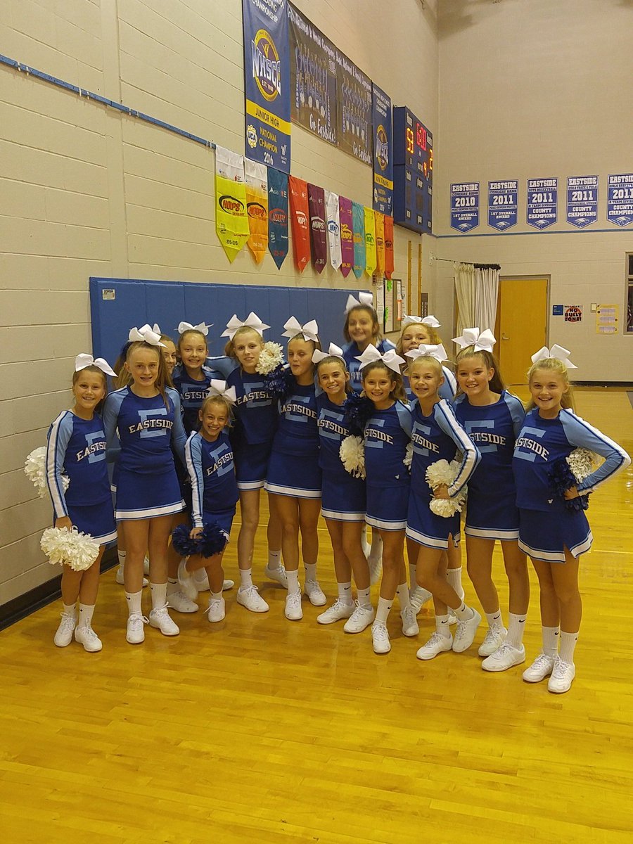 Eastside cheer supporting our girls basketball team.  #cheerchamps