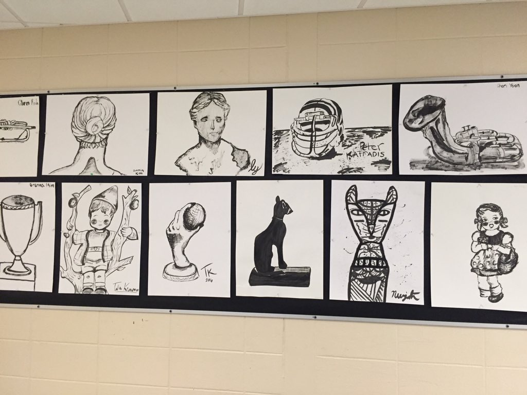 frede52's tweet photo. Some of our talented artists already getting some of their art on #TenaflyHS #TenaflyPS #TigerPride https://t.co/PGubf0ltz6