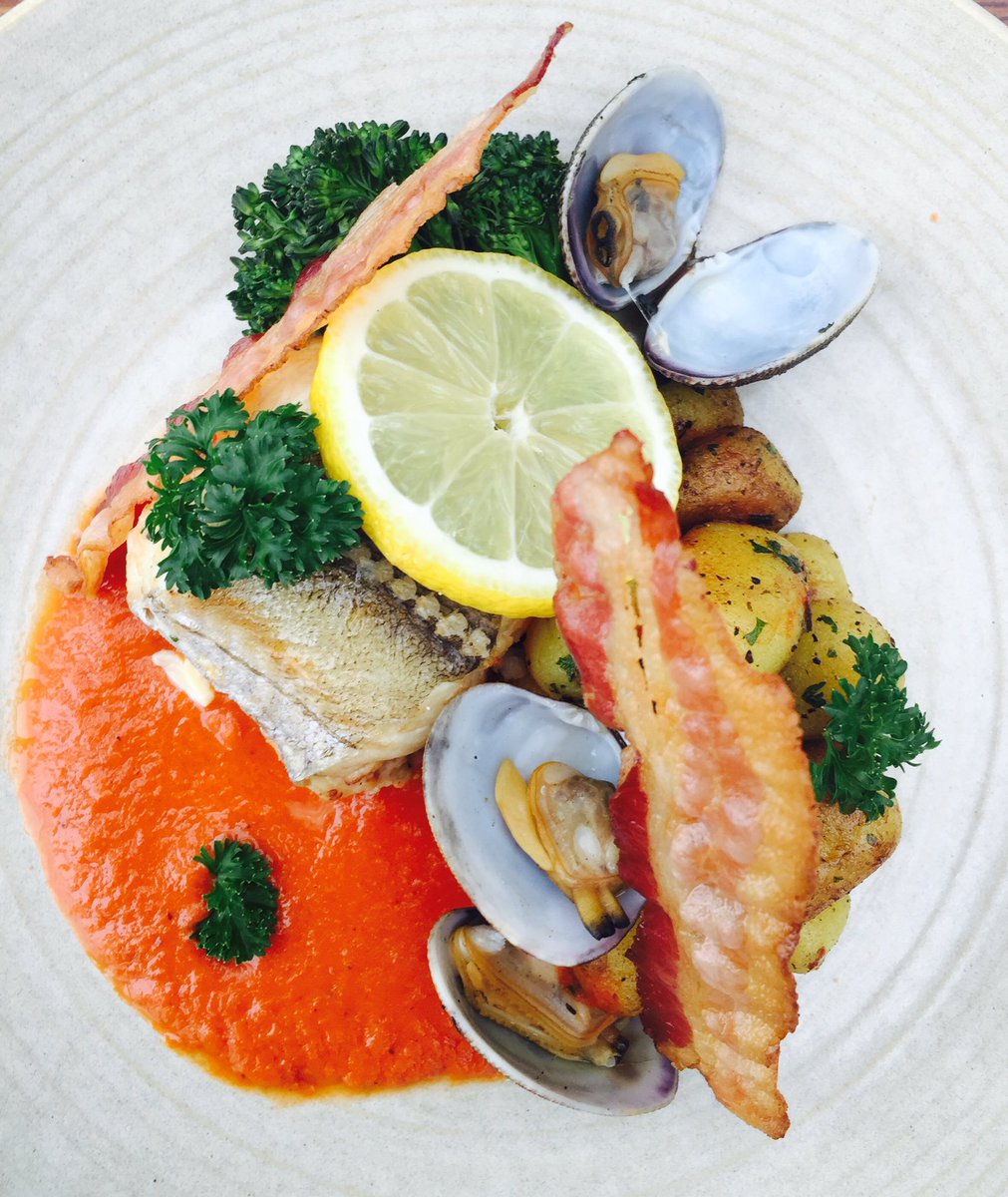 ChefEmmess's tweet photo. Some of this weeks specials at still and west https://t.co/AE57HuGHmZ