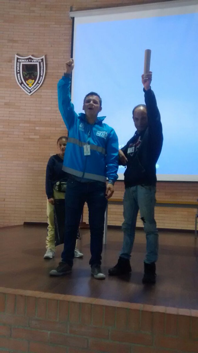 AMBcorresponsal's tweet image. Acción Pedagógica sobre #ResiduosSólidos con población especial de la Fundación @CENAINCO