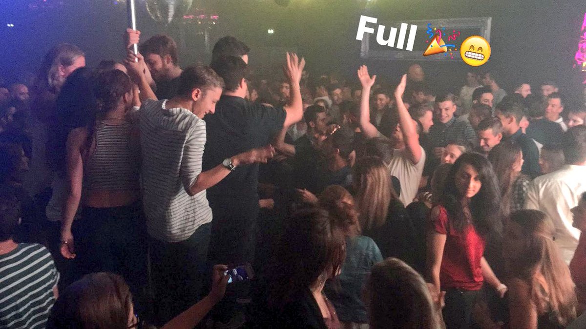 BougeToiMoulins's tweet photo. La place vient à manquer au @lepressclub 😅🎉 #Intégration #Irfssa #Moulins #Students 😜 https://t.co/Hv49VnY57V