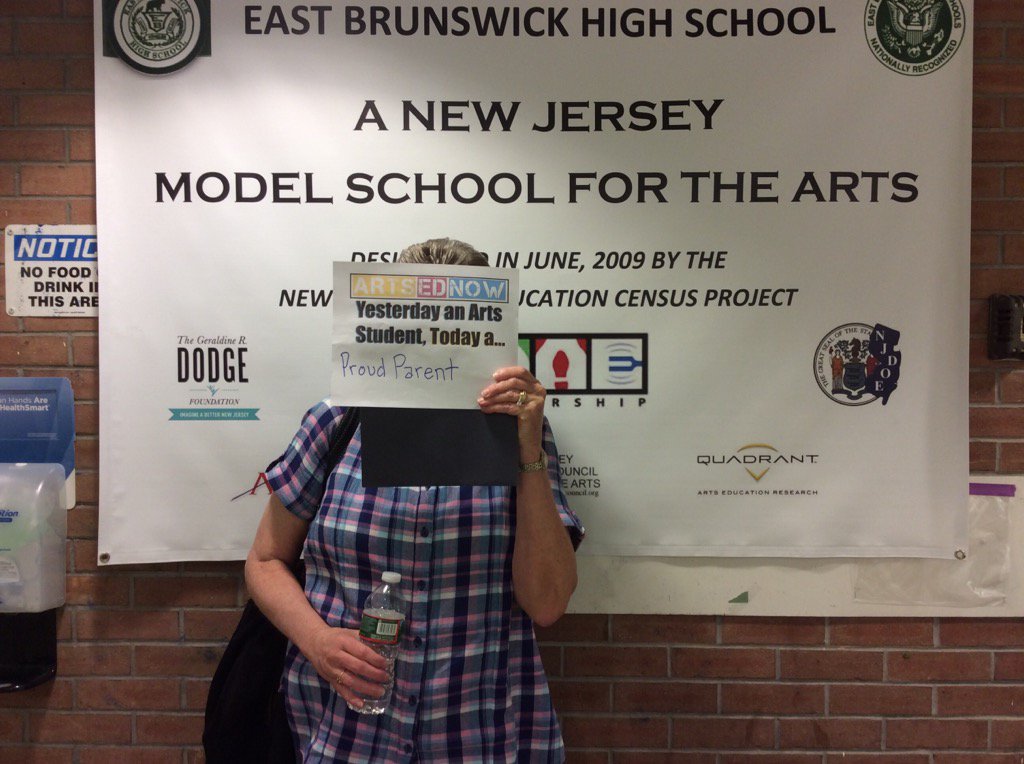 EBHS_Tri_M's tweet image. @EbArtsEd @artsEDnow #artsednow