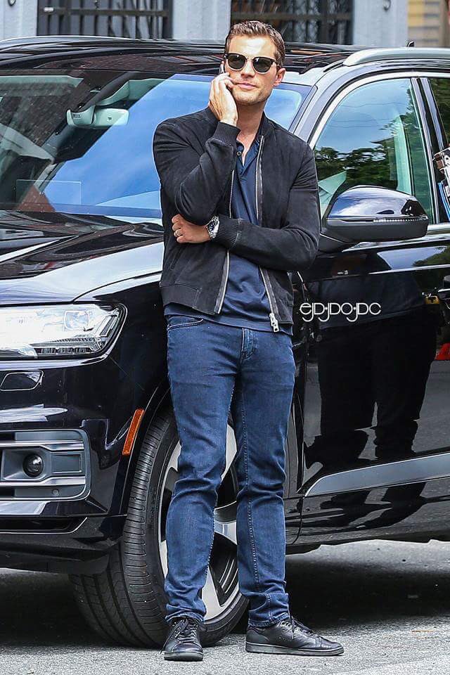 ChrystianGrey's tweet photo. Pregunta a tu agenda si me quiere en ella todos los días.. #ChristianGrey https://t.co/qybq9Oirmz