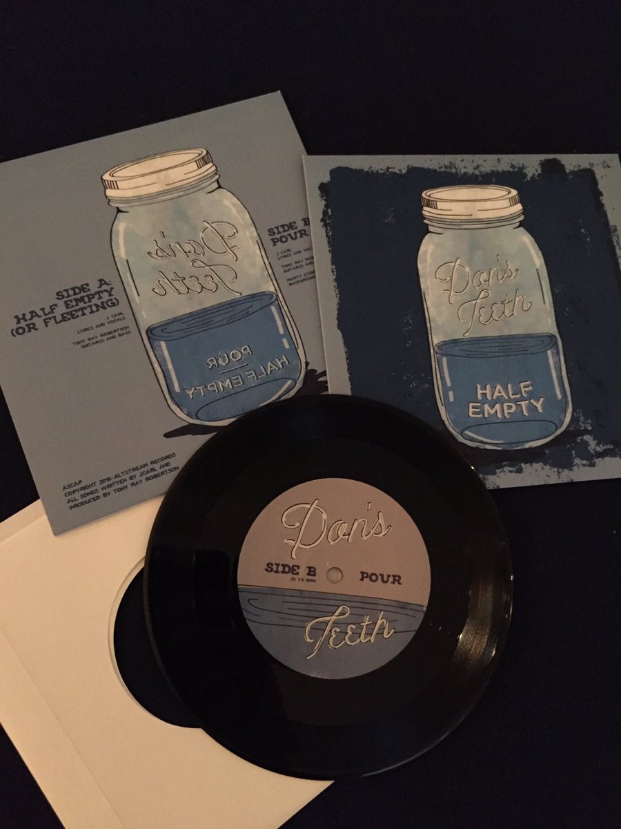 DonsTeeth's tweet photo. Only a few 7" - Half Empty (Fleeting) left. Head over to https://t.co/LoaNoL3NF2 and grab one before they are gone. https://t.co/pYop2xS6e2